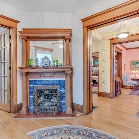 Covington Manor B&B Cambridge ภายนอก รูปภาพ