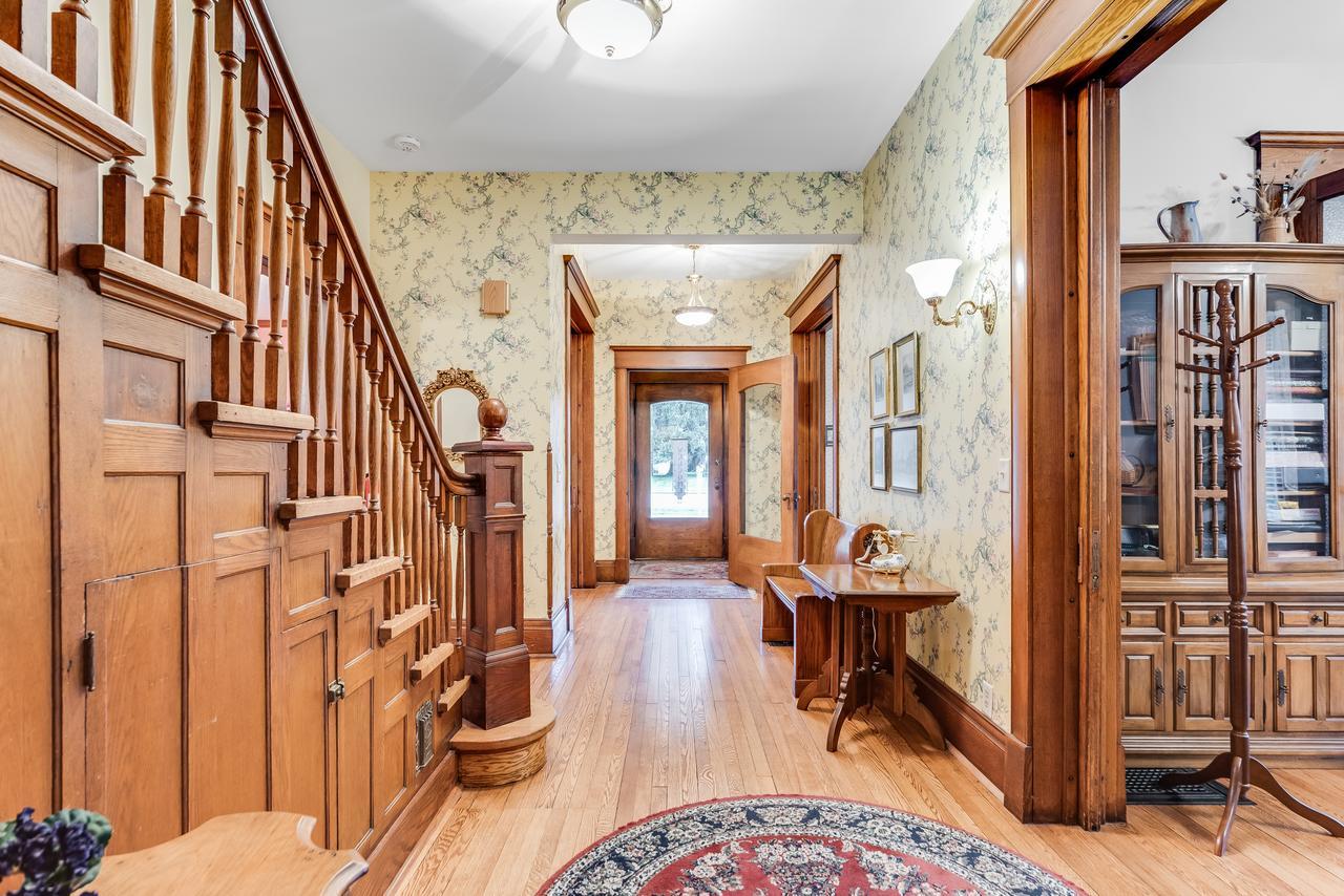 Covington Manor B&B Cambridge ภายนอก รูปภาพ